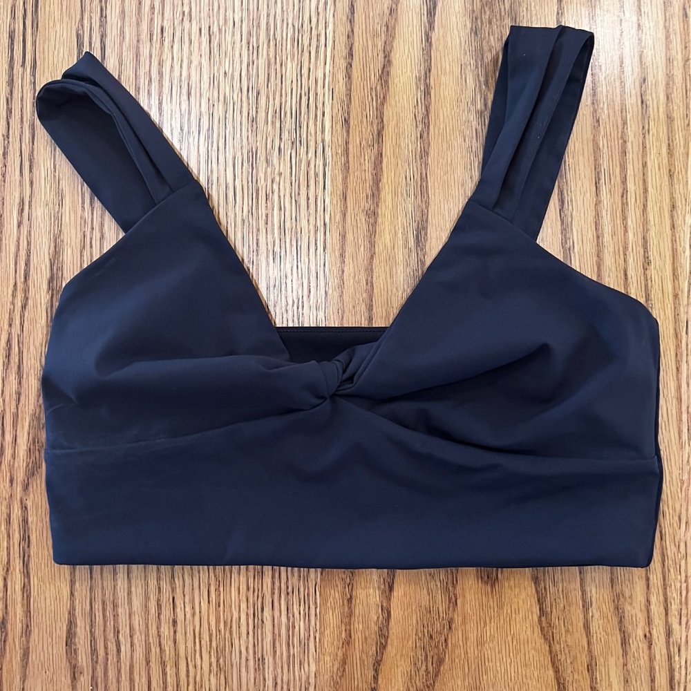 Carbon38 Black Sports Bra
